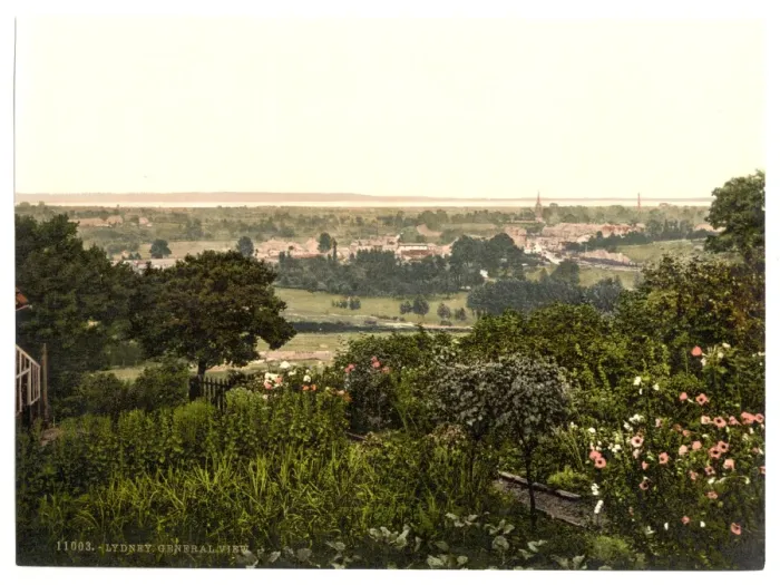 Framed Print : General view, Lydney, England Framed Print : General view, Lydney, England