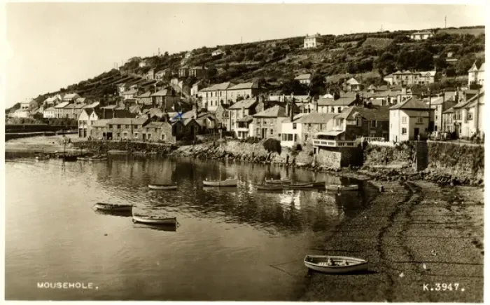 Framed Print : General View, Mousehole, Cornwall Framed Print : General View, Mousehole, Cornwall