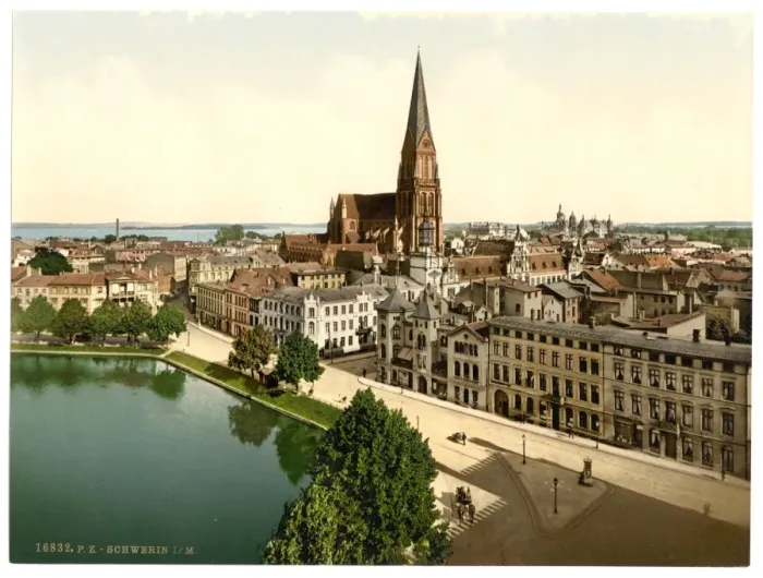 Framed Print : General view, Schwerin, Mecklenburg-Schwerin, Germany Framed Print : General view, Schwerin, Mecklenburg-Schwerin, Germany