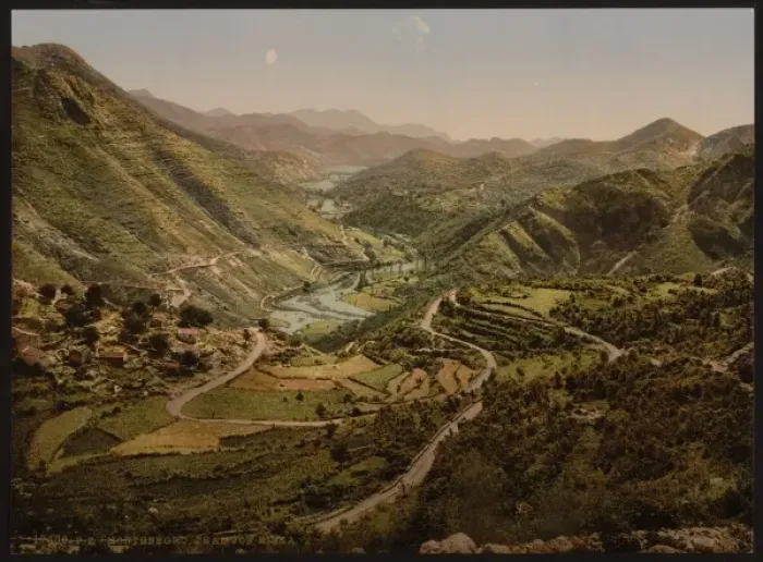 Framed Print : General view, Thal von Rieka, Montenegro Framed Print : General view, Thal von Rieka, Montenegro