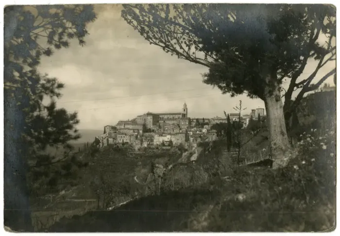 Framed Print : General view of Todi, Umbria, Italy Framed Print : General view of Todi, Umbria, Italy