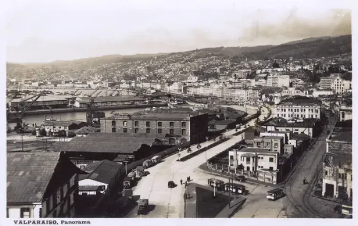 Framed Print : General view of Valparaiso, Chile, South America