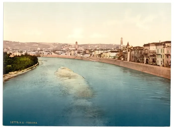 Framed Print : General view, Verona, Italy Framed Print : General view, Verona, Italy