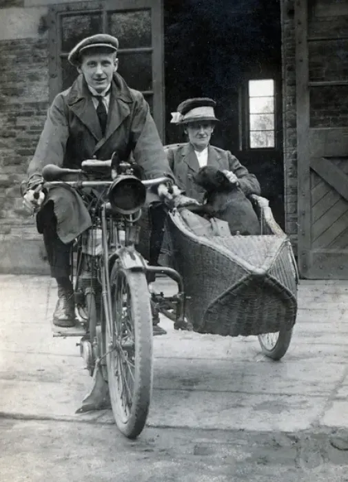 Framed Print : Gentleman & lady on a 1910 Triumph motorcycle & sidecar Framed Print : Gentleman & lady on a 1910 Triumph motorcycle & sidecar