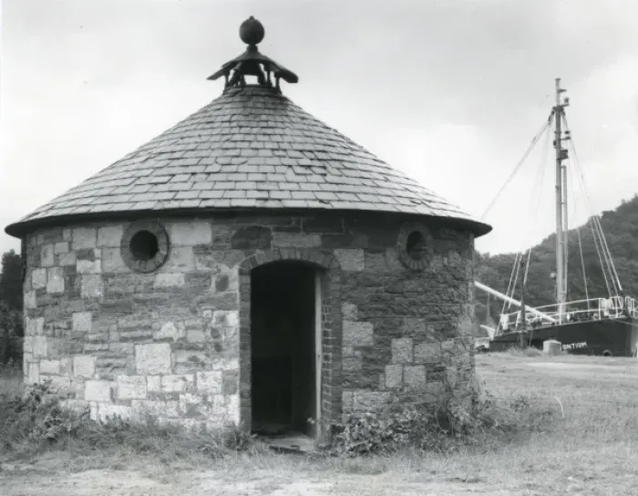 Framed Print : Gents toilet with slate roof, North Wales Framed Print : Gents toilet with slate roof, North Wales