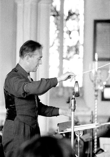 George Malcolm conducting Noyes Fludde rehearsal