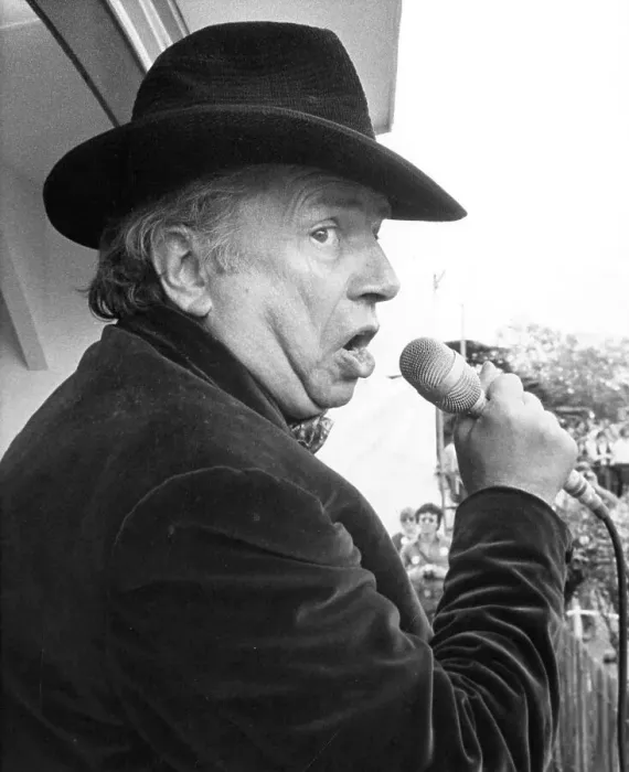 Framed Print : George Melly Framed Print : George Melly