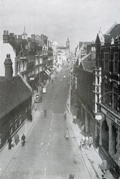 Framed Print : George Street, Croydon, Surrey Framed Print : George Street, Croydon, Surrey