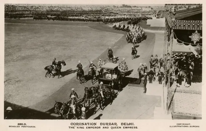 Framed Print : George V and Mary, Coronation Durbar, Delhi, India Framed Print : George V and Mary, Coronation Durbar, Delhi, India