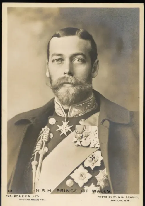 Framed Print : George V / Postcard Pow Framed Print : George V / Postcard Pow