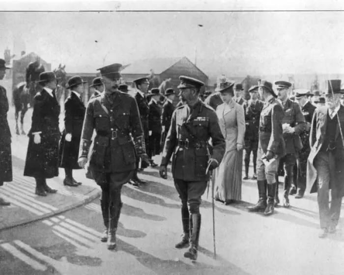 Framed Print : George V and Queen Mary official visit, WW1 Framed Print : George V and Queen Mary official visit, WW1