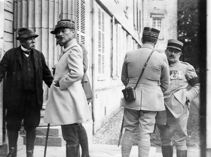 Framed Print : Georges Clemenceau with Generals Mordacq and Humbert Framed Print : Georges Clemenceau with Generals Mordacq and Humbert