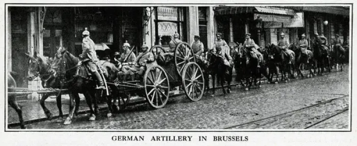 Framed Print : German artillery in Brussels, WW1 Framed Print : German artillery in Brussels, WW1