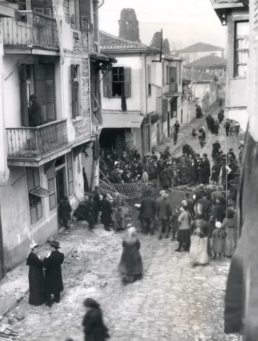 Framed Print : German bomb damage, Salonika, Greece, WW1 Framed Print : German bomb damage, Salonika, Greece, WW1