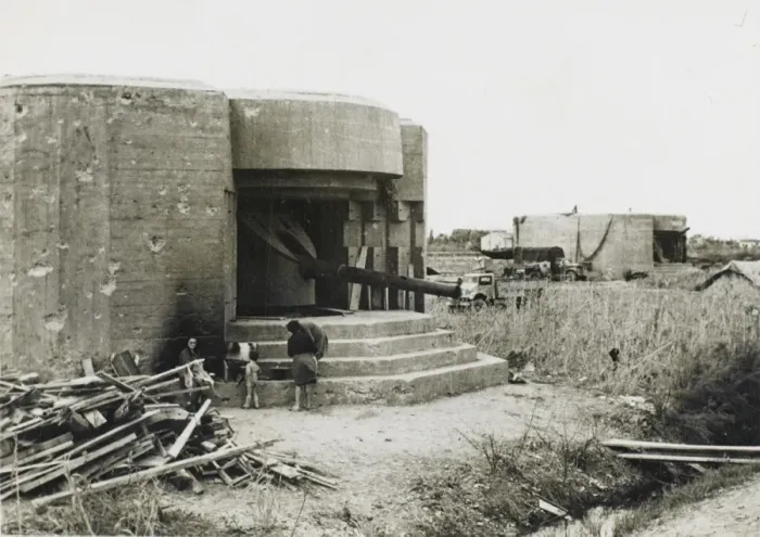 Framed Print : German coastal defence emplacement Framed Print : German coastal defence emplacement