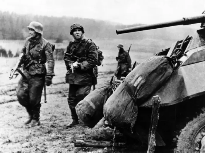 Framed Print : German infantry during Ardennes counter-offensive 1944 Framed Print : German infantry during Ardennes counter-offensive 1944