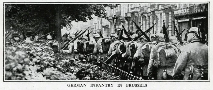 Framed Print : German infantry in Brussels, WW1 Framed Print : German infantry in Brussels, WW1
