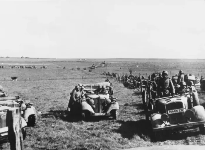 Framed Print : German motorised column