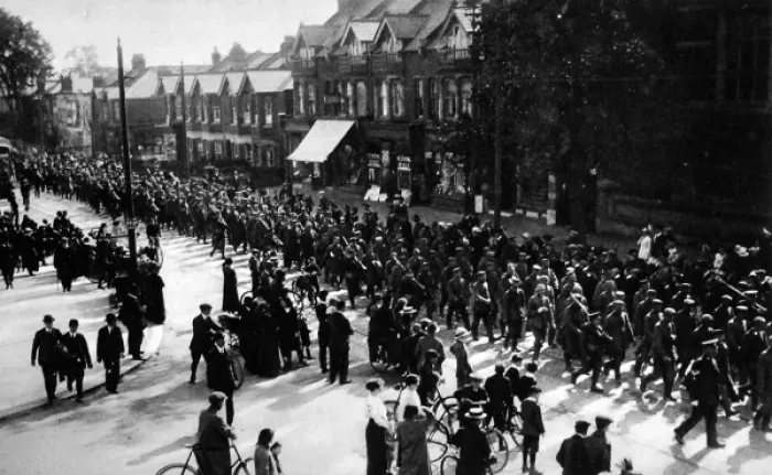 Framed Print : German prisoners in Southampton Framed Print : German prisoners in Southampton