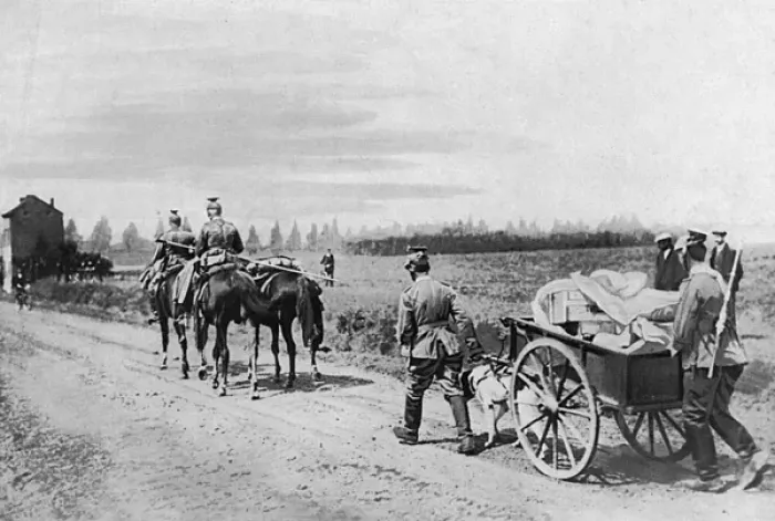 Framed Print : Germany cavalry entering Mouland, Belgium Framed Print : Germany cavalry entering Mouland, Belgium