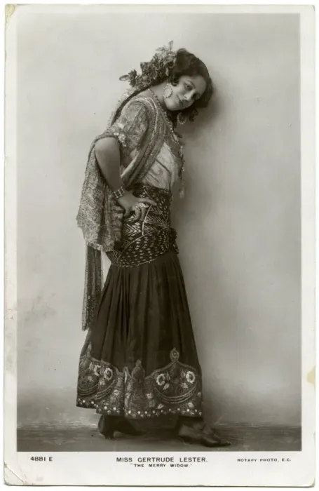 Framed Print : Gertrude Lester / 1908 Framed Print : Gertrude Lester / 1908