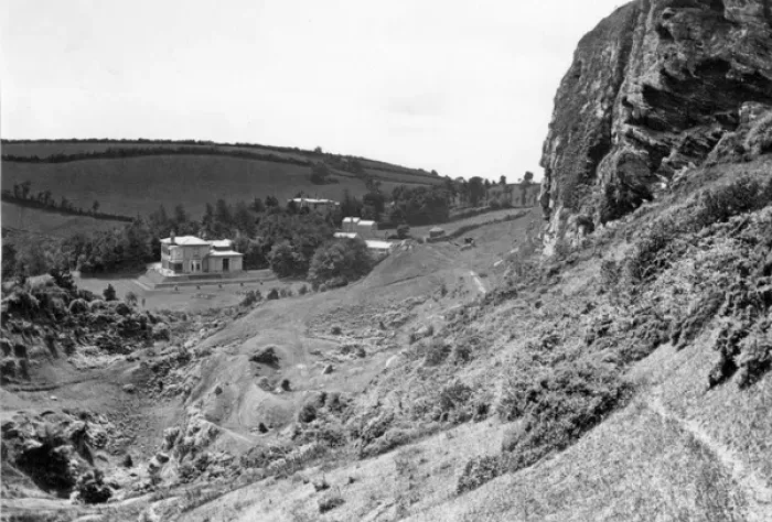 Framed Print : Giant Rock on Watcombe Down, Devon Framed Print : Giant Rock on Watcombe Down, Devon