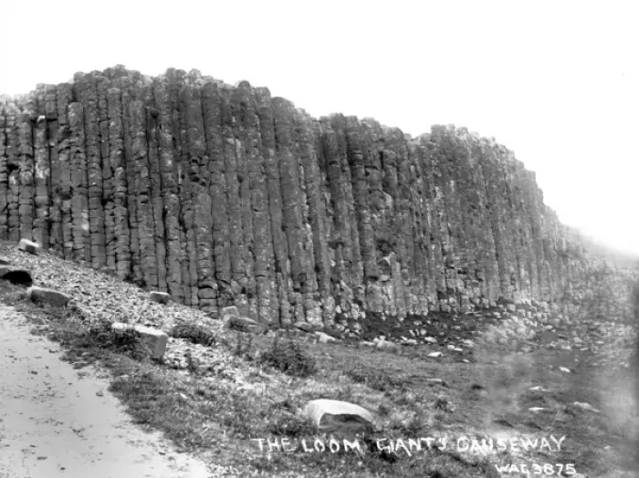 Framed Print : The Giants Causeway Framed Print : The Giants Causeway