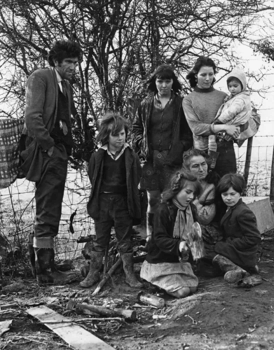 Framed Print : Gipsy Camp 1973 Framed Print : Gipsy Camp 1973