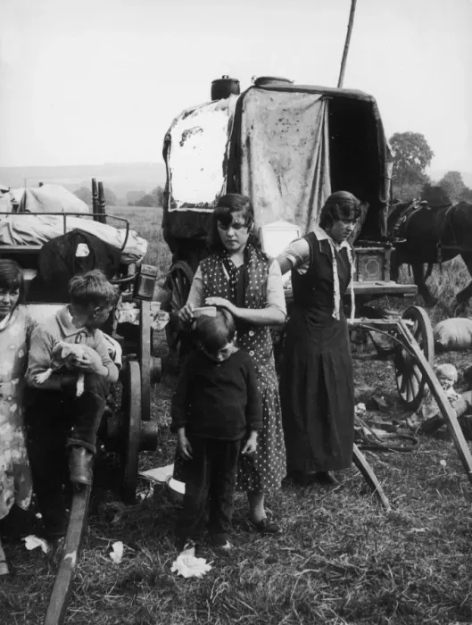 Framed Print : Gipsy Encampment 1930S Framed Print : Gipsy Encampment 1930S