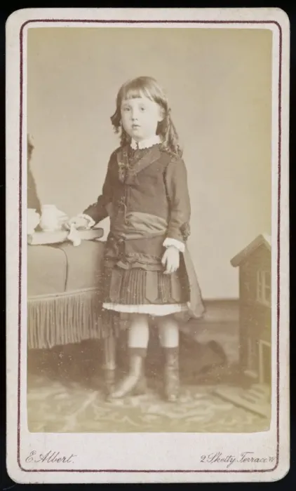 Framed Print : GIRL & SASH 1880S Framed Print : GIRL & SASH 1880S