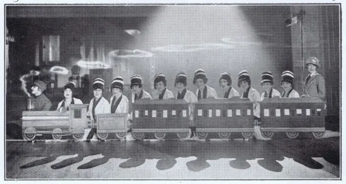 Framed Print : The girls in the Piccadilly Revels, London (1927) Framed Print : The girls in the Piccadilly Revels, London (1927)