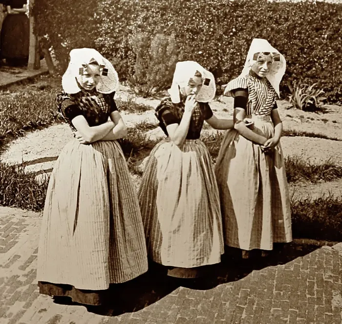 Framed Print : Girls in traditional Zeeland dress, Belgium