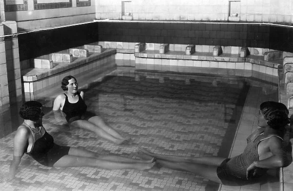 Girls in Turkish Bath