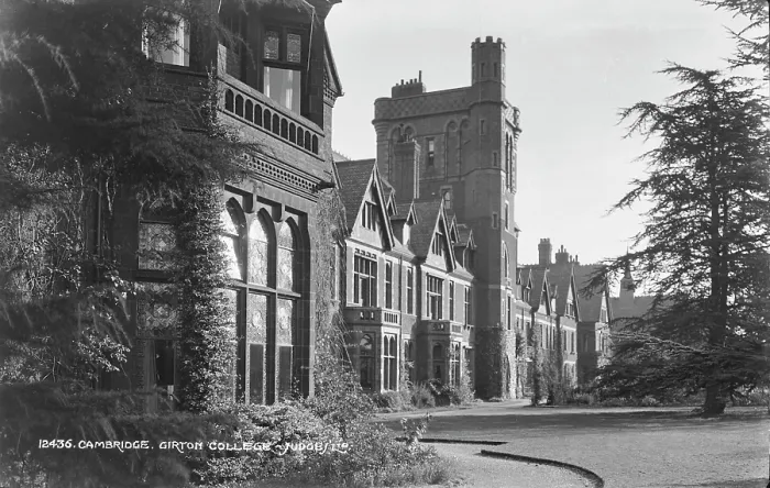 Framed Print : Girton College, Cambridge Framed Print : Girton College, Cambridge