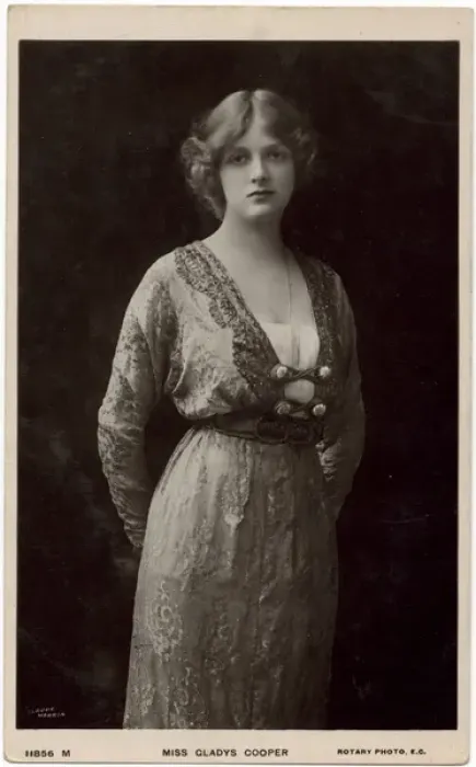 Framed Print : Gladys Cooper Framed Print : Gladys Cooper