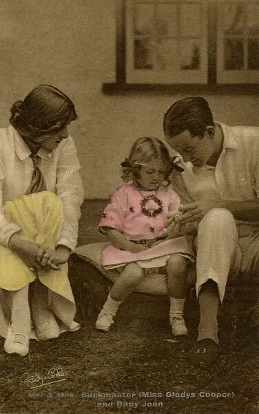 Gladys Cooper with husband and daughter