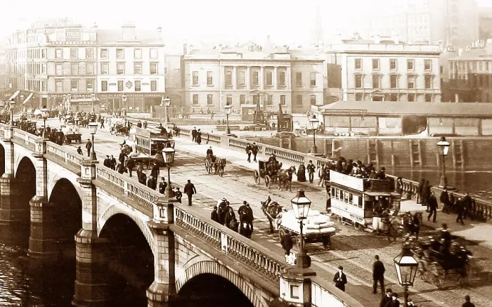 Framed Print : Glasgow Broomielaw Bridge Victorian period Framed Print : Glasgow Broomielaw Bridge Victorian period