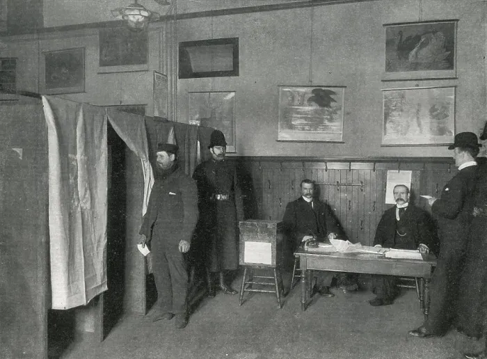 Framed Print : Glasgow Polling Station Framed Print : Glasgow Polling Station
