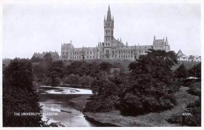 Framed Print : Glasgow, Scotland - University of Glasgow from Kelvingrove Framed Print : Glasgow, Scotland - University of Glasgow from Kelvingrove