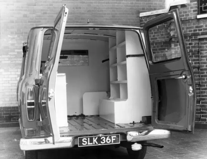 Framed Print : GLC-LFB Breathing apparatus control van (BACV) Framed Print : GLC-LFB Breathing apparatus control van (BACV)