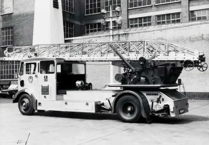 Framed Print : GLC-LFB - Turntable Ladder at Brigade HQ Framed Print : GLC-LFB - Turntable Ladder at Brigade HQ