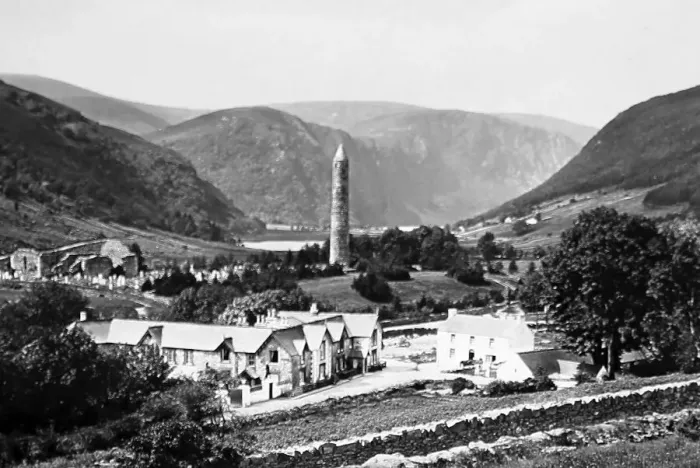 Framed Print : Glendalough Valley, County Wicklow, Ireland Framed Print : Glendalough Valley, County Wicklow, Ireland