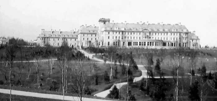 Framed Print : The Gleneagles Hotel Framed Print : The Gleneagles Hotel
