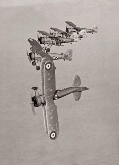 Framed Print : Gloster Gauntlet fighter biplane, 1933 Framed Print : Gloster Gauntlet fighter biplane, 1933