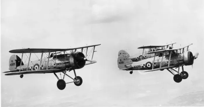 Framed Print : Gloster Gauntlet IIs including K4089 and K4091 Framed Print : Gloster Gauntlet IIs including K4089 and K4091