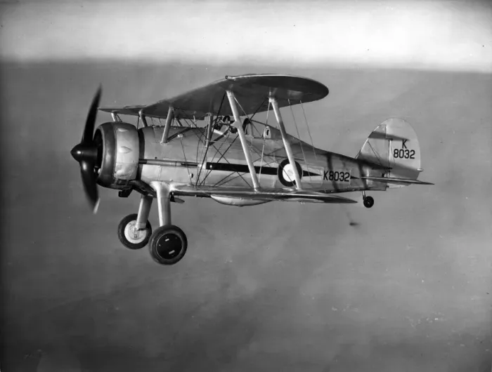 Framed Print : Gloster Gladiator II K8032 Framed Print : Gloster Gladiator II K8032