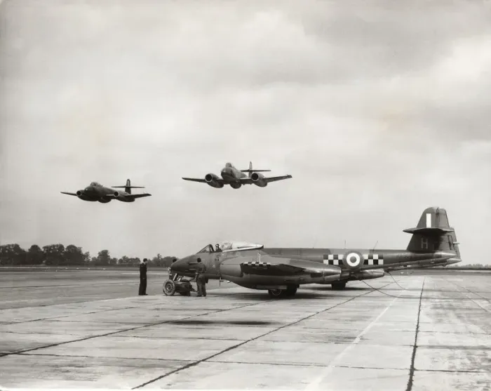 Framed Print : Gloster Meteor Framed Print : Gloster Meteor