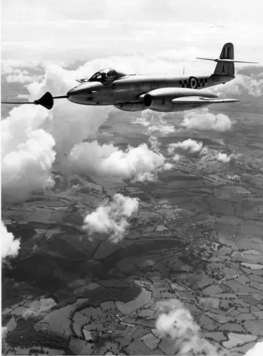 Framed Print : Gloster Meteor F8 WA829 is refuelled in flight Framed Print : Gloster Meteor F8 WA829 is refuelled in flight