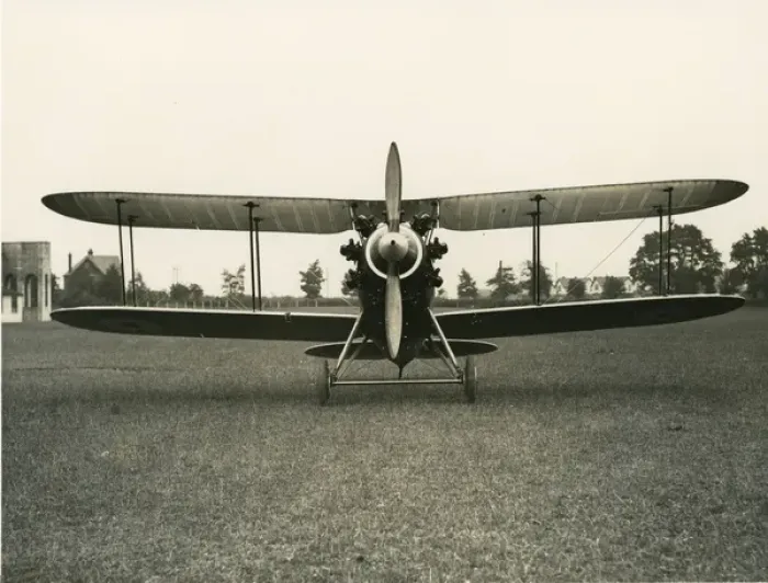 Framed Print : Gloster SS18, J9125 Framed Print : Gloster SS18, J9125