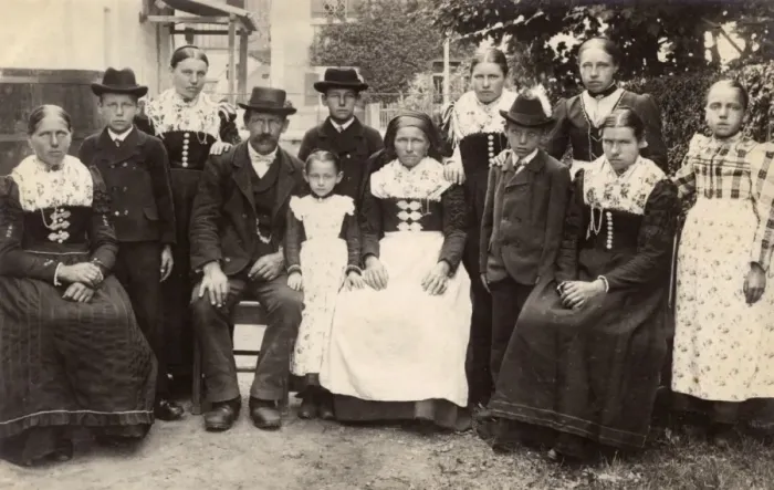 Framed Print : The Glums - a rather dour-faced German Extended Family Framed Print : The Glums - a rather dour-faced German Extended Family